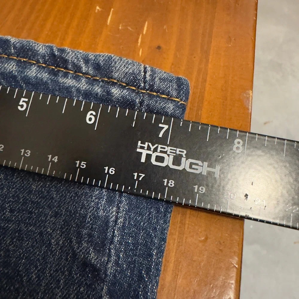 Levis levi 502